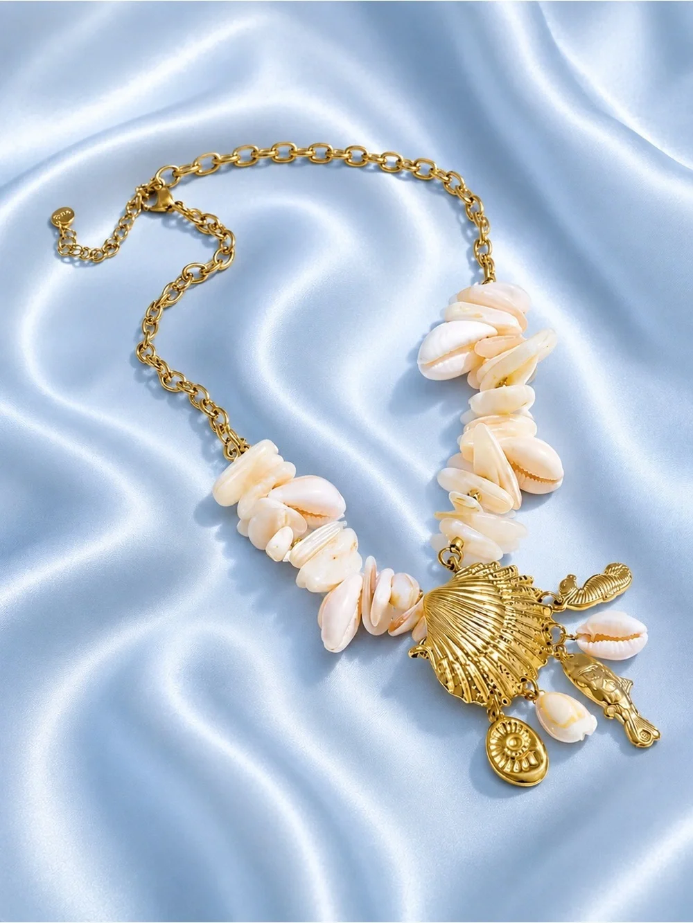 Couture Gold Shell White Mother-of-Pearl Necklace